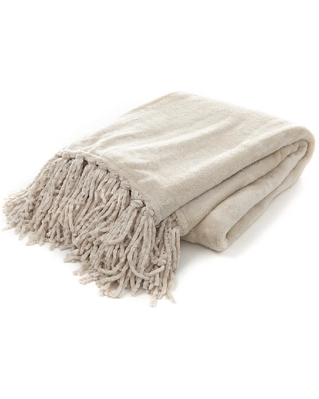 Gouchee Home Plush Throw