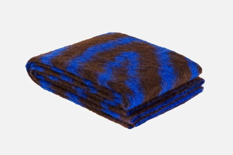 Monster Ultramarine Blue / Brown Wiggle Throw